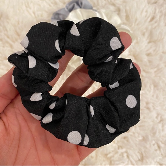 Scrunchie Set - Picture 2 of 4